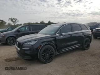 ✅ 2021 Lincoln Corsair Reserve • VIN: 5LMCJ2D90MUL05259 • Lot: 84429175. Wystawiony na Copart z przebiegiem 83 323 mil. Bezpłatny archiwum sprzedaży aukcyjnych z USA i szczegółowy raport historii pojazdu na DreamBid. Zdjęcie 1.