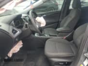 ✅ 2019 Chevrolet Cruze LT • VIN: 1G1BE5SM0K7135036 • Lot: 84602725. Listed on Copart with 93,148 mi. Free auction sales archive from the USA and detailed vehicle history report at DreamBid. Image 7.