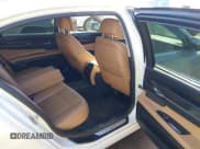 ✅ 2014 BMW 7 Series ALPINA B7 • VIN: WBAYE8C59ED136036 • Lot: 43594674. Wystawiony na IAAI z przebiegiem 150 252 mil. Bezpłatny archiwum sprzedaży aukcyjnych z USA i szczegółowy raport historii pojazdu na DreamBid. Zdjęcie 8.