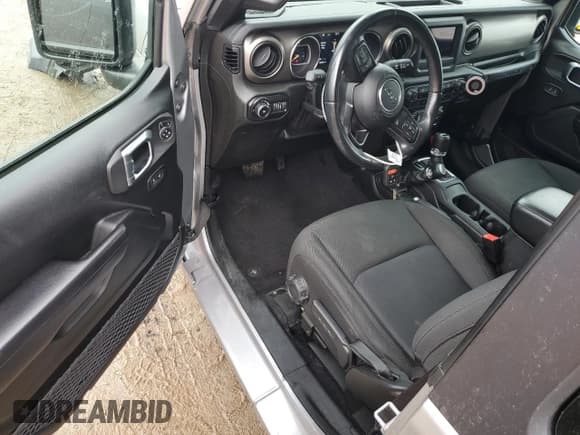 ✅ 2020 Jeep Wrangler Sport S • VIN: 1C4GJXAN7LW110544 • Lot: 84820145. Listed on Copart with 56,306 mi. Free auction sales archive from the USA and detailed vehicle history report at DreamBid. Image 8.