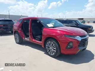 2019 Chevrolet Blazer Premier z VIN 3GNKBFRS4KS692860, wystawiony jako IAAI lot #43018417 z przebiegiem 57 447 mil mil oraz . Historia ofert i sprzedaży dostępna na DreamBid. Obrazek 1.
