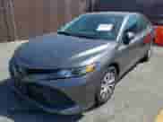 2020 Toyota Camry Hybrid LE with VIN 4T1C31AK1LU541495, listed as a IAAI auction lot 42884355 with 42,020 mi miles and . Bid and sale history available at DreamBid. Image 17.