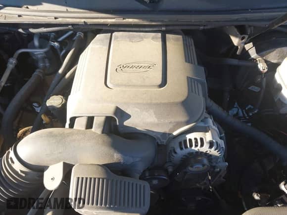 2014 Chevrolet Suburban LT z VIN 1GNSKJE76ER214080, wystawiony jako IAAI lot #42766041 z przebiegiem 204 832 mil mil oraz . Historia ofert i sprzedaży dostępna na DreamBid. Obrazek 10.