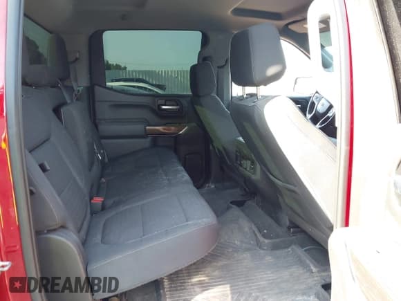 ✅ 2022 Chevrolet Silverado 1500 LT Trail Boss • VIN: 3GCPYFEL1NG187233 • Lot: 42663351. Wystawiony na IAAI z przebiegiem Nie podano. Bezpłatny archiwum sprzedaży aukcyjnych z USA i szczegółowy raport historii pojazdu na DreamBid. Zdjęcie 8.