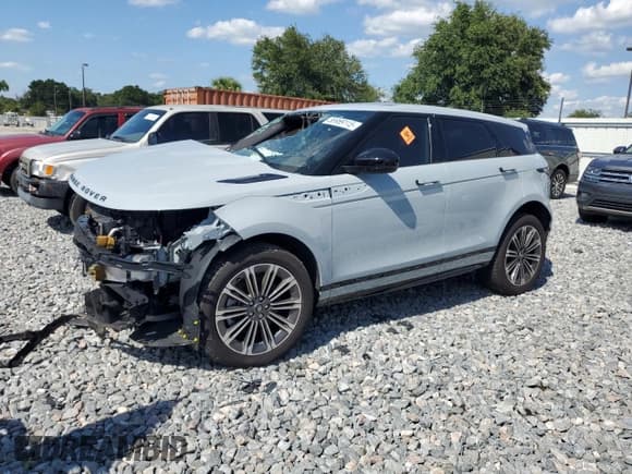 ✅ 2024 Land Rover Range Rover Evoque Dynamic SE • VIN: SALZL2FX7RH237090 • Lot: 56989115. Wystawiony na Copart z przebiegiem 8 680 mil. Bezpłatny archiwum sprzedaży aukcyjnych z USA i szczegółowy raport historii pojazdu na DreamBid. Zdjęcie 1.