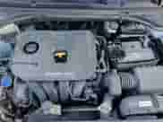 2020 Hyundai Veloster 2.0 z VIN KMHTG6AF2LU030723, wystawiony jako Copart lot #81584354 z przebiegiem Nie podano mil oraz Czysty tytuł • Clean title. Historia ofert i sprzedaży dostępna na DreamBid. Obrazek 13.