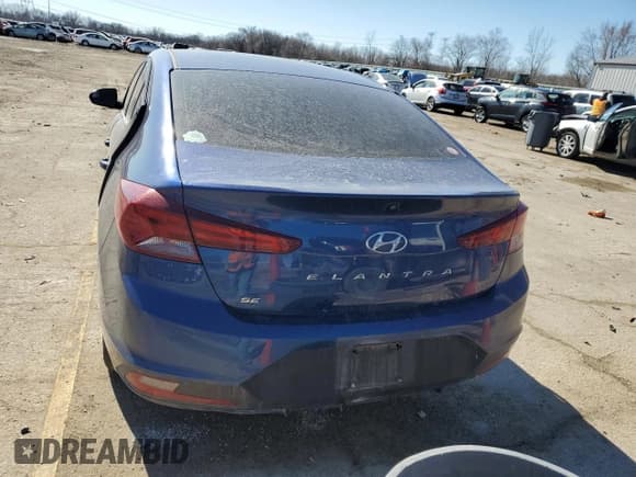 ✅ 2019 Hyundai Elantra SE • VIN: 5NPD74LF9KH497401 • Lot: 46142455. Listed on Copart with 104,860 mi. Free auction sales archive from the USA and detailed vehicle history report at DreamBid. Image 6.