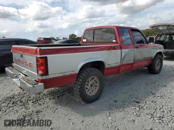 1992 Dodge Dakota with VIN 1B7GG23Y4NS592005, listed as a Copart auction lot 78465424 with 175,666 mi miles and Non repairable. Bid and sale history available at DreamBid. Image 3.