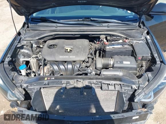 ✅ 2018 Hyundai Elantra Value Edition • VIN: KMHD84LF2JU505514 • Lot: 42591145. Wystawiony na IAAI z przebiegiem 140 477 mil. Bezpłatny archiwum sprzedaży aukcyjnych z USA i szczegółowy raport historii pojazdu na DreamBid. Zdjęcie 10.