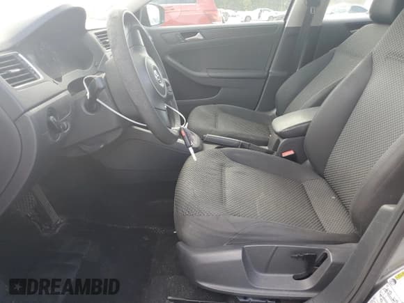 ✅ 2014 Volkswagen Jetta S • VIN: 3VW2K7AJ4EM222934 • Lot: 83928265. Listed on Copart with 105,825 mi. Free auction sales archive from the USA and detailed vehicle history report at DreamBid. Image 7.