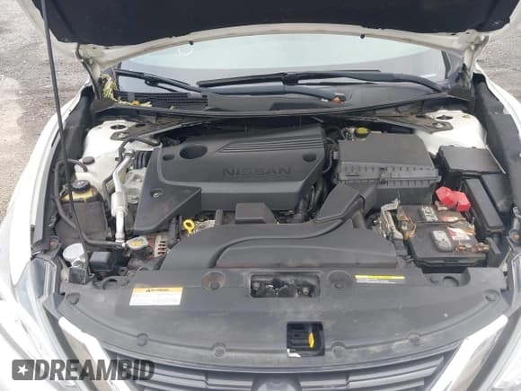 ✅ 2017 Nissan Altima SR • VIN: 1N4AL3AP0HC214026 • Lot: 43494632. Listed on IAAI with 159,784 mi. Free auction sales archive from the USA and detailed vehicle history report at DreamBid. Image 10.