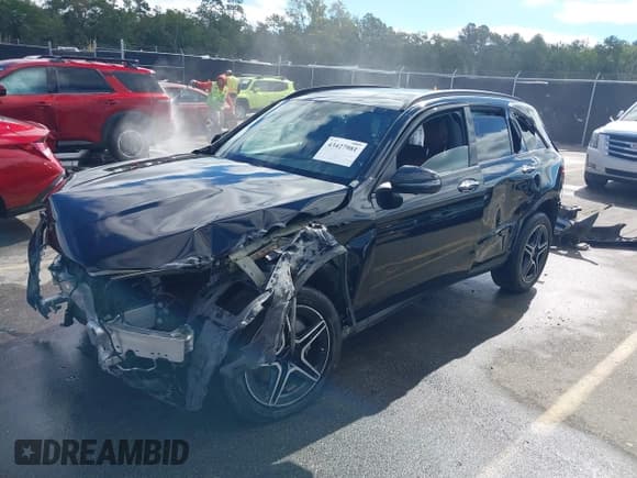 ✅ 2021 Mercedes-Benz GLC 300 • VIN: W1N0G8DB7MV322349 • Лот: 43427981. Опубликован ранее на IAAI с пробегом 48 505 миль. Бесплатный доступ к архиву аукционных продаж из США и подробный отчёт об истории автомобиля на DreamBid. Изображение 2.