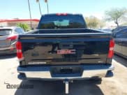 ✅ 2015 GMC Sierra 1500 • VIN: 3GTP1VEJ4FG532043 • Lot: 42525636. Wystawiony na IAAI z przebiegiem 69 468 mil. Bezpłatny archiwum sprzedaży aukcyjnych z USA i szczegółowy raport historii pojazdu na DreamBid. Zdjęcie 17.