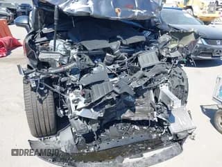 ✅ 2021 Porsche Cayenne S • VIN: WP1BB2AY5MDA46018 • Lot: 43235083. Wystawiony na IAAI z przebiegiem 28 081 mil. Bezpłatny archiwum sprzedaży aukcyjnych z USA i szczegółowy raport historii pojazdu na DreamBid. Zdjęcie 6.