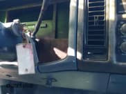 ✅ 1994 Cadillac Fleetwood • VIN: 1G6DW52P9RR724272 • Лот: 40895538. Опубликован ранее на IAAI с пробегом Не указан. Бесплатный доступ к архиву аукционных продаж из США и подробный отчёт об истории автомобиля на DreamBid. Изображение 11.