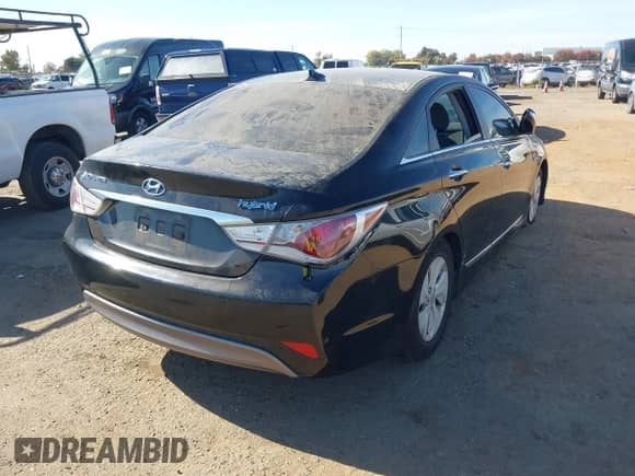 2013 Hyundai Sonata Limited с VIN KMHEC4A48DA069696, выставлен на аукционе IAAI как лот 43594183 с пробегом 120 247 миль миль и . История ставок и продаж доступна на DreamBid. Изображение 4.