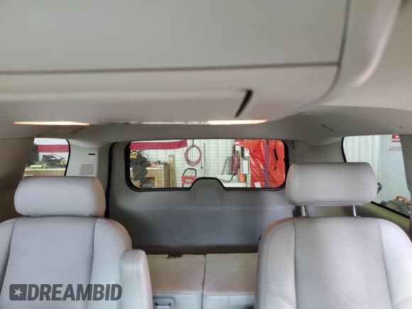 2009 Chevrolet Tahoe LTZ с VIN 1GNFK33219R292342, выставлен на аукционе Copart как лот 54492734 с пробегом 237 069 миль миль и Чистый • Clean title. История ставок и продаж доступна на DreamBid. Изображение 10.