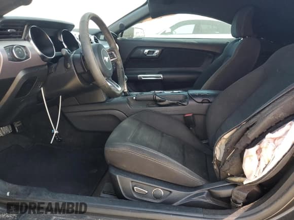 ✅ 2017 Ford Mustang EcoBoost • VIN: 1FA6P8TH6H5346211 • Lot: 82545235. Listed on Copart with 80,353 mi. Free auction sales archive from the USA and detailed vehicle history report at DreamBid. Image 7.