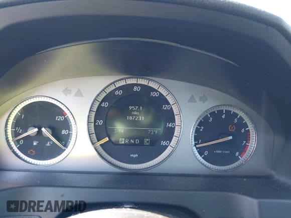 ✅ 2008 Mercedes-Benz C 300 Sport • VIN: WDDGF81X18F101411 • Lot: 43217284. Listed on IAAI with 187,231 mi. Free auction sales archive from the USA and detailed vehicle history report at DreamBid. Image 7.