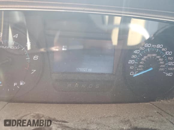 ✅ 2013 Ford Taurus SE • VIN: 1FAHP2D95DG235886 • Lot: 51934855. Wystawiony na Copart z przebiegiem 178 927 mil. Bezpłatny archiwum sprzedaży aukcyjnych z USA i szczegółowy raport historii pojazdu na DreamBid. Zdjęcie 9.