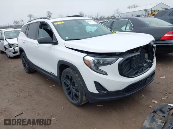 ✅ 2021 GMC Terrain SLE • VIN: 3GKALMEV9ML381769 • Lot: 42011987. Wystawiony na IAAI z przebiegiem 82 695 mil. Bezpłatny archiwum sprzedaży aukcyjnych z USA i szczegółowy raport historii pojazdu na DreamBid. Zdjęcie 1.