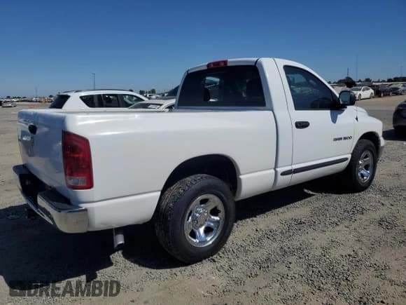 ✅ 2005 Dodge 1500 ST • VIN: 1D7HA16K55J599550 • Лот: 67589524. Опубликован ранее на Copart с пробегом 193 205 миль. Бесплатный доступ к архиву аукционных продаж из США и подробный отчёт об истории автомобиля на DreamBid. Изображение 3.