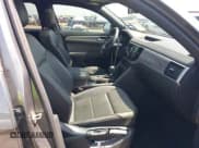 ✅ 2022 Volkswagen Atlas SE • VIN: 1V2JE2CA4NC201054 • Lot: 41920943. Wystawiony na IAAI z przebiegiem 68 407 mil. Bezpłatny archiwum sprzedaży aukcyjnych z USA i szczegółowy raport historii pojazdu na DreamBid. Zdjęcie 5.