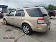 ✅ 2008 Ford Taurus X Limited • VIN: 1FMDK03W98GA07300 • Лот: 69624715. Опубликован ранее на Copart с пробегом 325 669 миль. Бесплатный доступ к архиву аукционных продаж из США и подробный отчёт об истории автомобиля на DreamBid. Изображение 2.