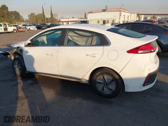 ✅ 2020 Hyundai Ioniq SE • VIN: KMHC75LC2LU232832 • Lot: 41297279. Wystawiony na IAAI z przebiegiem 185 217 mil. Bezpłatny archiwum sprzedaży aukcyjnych z USA i szczegółowy raport historii pojazdu na DreamBid. Zdjęcie 15.