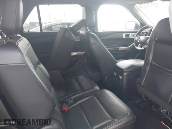 2023 Ford Explorer Limited z VIN 1FMSK8FH5PGB67983, wystawiony jako IAAI lot #43235210 z przebiegiem 53 682 mil mil oraz . Historia ofert i sprzedaży dostępna na DreamBid. Obrazek 8.