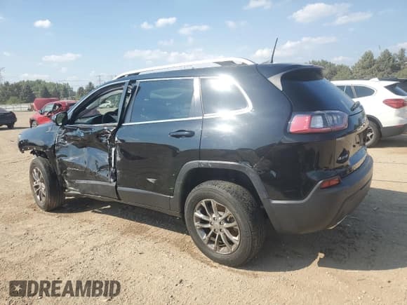 ✅ 2021 Jeep Cherokee Latitude Lux • VIN: 1C4PJMMX3MD124451 • Лот: 68921585. Опубликован ранее на Copart с пробегом 49 390 миль. Бесплатный доступ к архиву аукционных продаж из США и подробный отчёт об истории автомобиля на DreamBid. Изображение 2.
