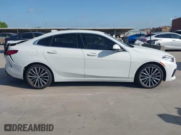 ✅ 2021 BMW 2 Series 228i xDrive • VIN: WBA73AK06M7G51655 • Lot: 42788673. Wystawiony na IAAI z przebiegiem 38 981 mil. Bezpłatny archiwum sprzedaży aukcyjnych z USA i szczegółowy raport historii pojazdu na DreamBid. Zdjęcie 13.