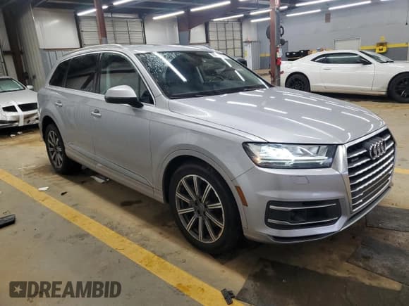 ✅ 2018 Audi Q7 Prestige • VIN: WA1VAAF7XJD014912 • Лот: 90632815. Опубликован ранее на Copart с пробегом 64 501 миль. Бесплатный доступ к архиву аукционных продаж из США и подробный отчёт об истории автомобиля на DreamBid. Изображение 4.