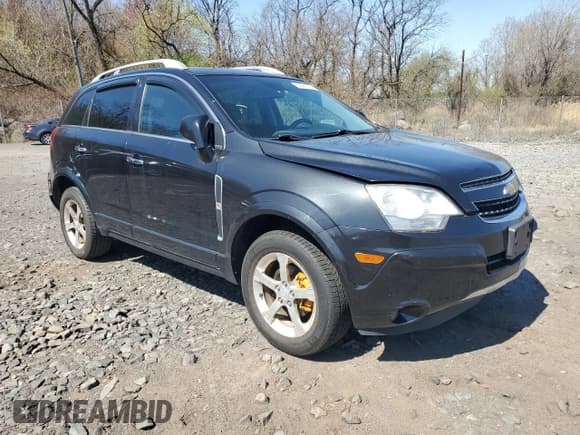 ✅ 2012 Chevrolet Captiva Sport LTZ • VIN: 3GNFL4E5XCS608027 • Lot: 53861205. Wystawiony na Copart z przebiegiem 122 580 mil. Bezpłatny archiwum sprzedaży aukcyjnych z USA i szczegółowy raport historii pojazdu na DreamBid. Zdjęcie 4.