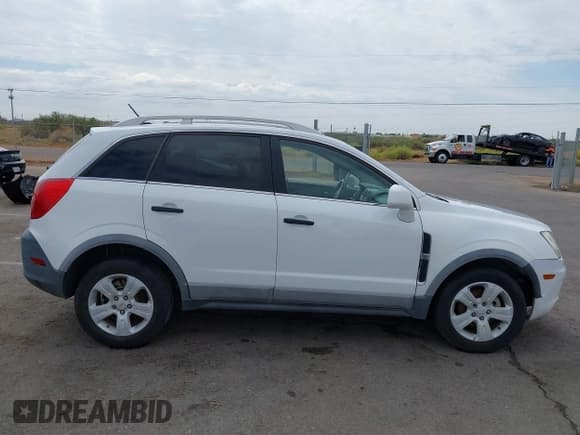 ✅ 2014 Chevrolet Captiva Sport LS • VIN: 3GNAL2EK9ES528287 • Lot: 43372808. Wystawiony na IAAI z przebiegiem 157 782 mil. Bezpłatny archiwum sprzedaży aukcyjnych z USA i szczegółowy raport historii pojazdu na DreamBid. Zdjęcie 13.