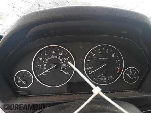 ✅ 2018 BMW 3 Series 320i xDrive • VIN: WBA8A3C50JA488271 • Lot: 80167055. Listed on Copart with Not provided. Free auction sales archive from the USA and detailed vehicle history report at DreamBid. Image 9.