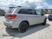 ✅ 2019 Dodge Journey SE • VIN: 3C4PDCBB0KT866922 • Lot: 69818705. Wystawiony na Copart z przebiegiem 56 921 mil. Bezpłatny archiwum sprzedaży aukcyjnych z USA i szczegółowy raport historii pojazdu na DreamBid. Zdjęcie 3.