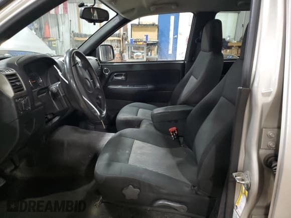 ✅ 2008 Chevrolet Colorado 1LT • VIN: 1GCDT33E388190360 • Лот: 48430554. Опубликован ранее на Copart с пробегом 105 726 миль. Бесплатный доступ к архиву аукционных продаж из США и подробный отчёт об истории автомобиля на DreamBid. Изображение 7.