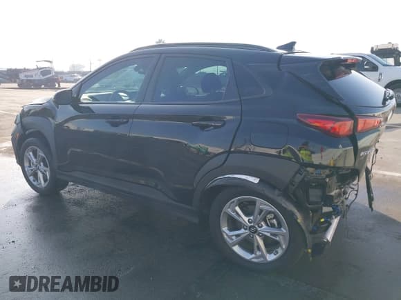 ✅ 2023 Hyundai Kona SEL • VIN: KM8K6CAB5PU961958 • Лот: 43537315. Опубликован ранее на IAAI с пробегом 13 421 миль. Бесплатный доступ к архиву аукционных продаж из США и подробный отчёт об истории автомобиля на DreamBid. Изображение 3.