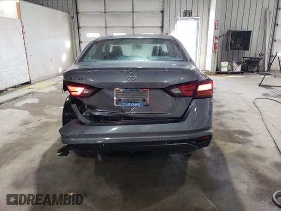 ✅ 2023 Nissan Altima S • VIN: 1N4BL4BV5PN307389 • Lot: 89653475. Listed on Copart with 40,552 mi. Free auction sales archive from the USA and detailed vehicle history report at DreamBid. Image 6.