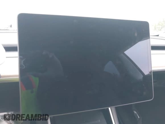 ✅ 2020 Tesla Model 3 Standard Range Plus • VIN: 5YJ3E1EA7LF633297 • Лот: 43512248. Опубликован ранее на IAAI с пробегом Не указан. Бесплатный доступ к архиву аукционных продаж из США и подробный отчёт об истории автомобиля на DreamBid. Изображение 14.