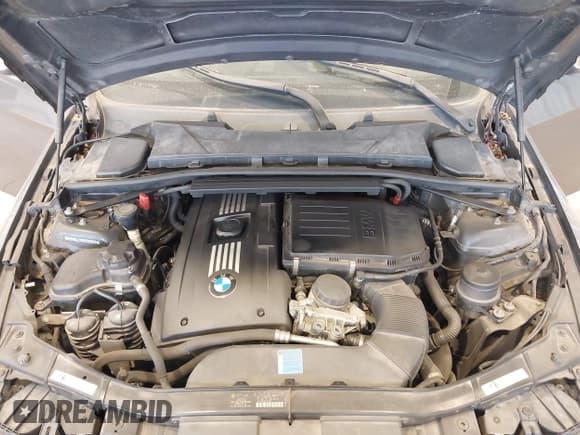 ✅ 2007 BMW 3 Series 335i • VIN: WBAWL73537PX49956 • Lot: 42571466. Wystawiony na IAAI z przebiegiem 133 189 mil. Bezpłatny archiwum sprzedaży aukcyjnych z USA i szczegółowy raport historii pojazdu na DreamBid. Zdjęcie 10.