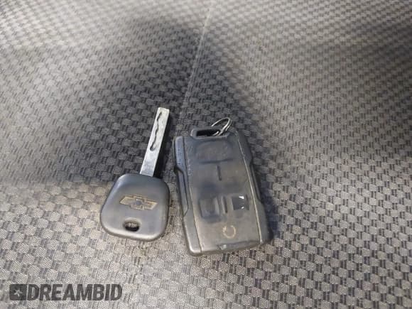 ✅ 2018 Chevrolet Silverado 2500HD LT • VIN: 1GC1KVEY8JF174794 • Lot: 41922200. Listed on IAAI with 147,020 mi. Free auction sales archive from the USA and detailed vehicle history report at DreamBid. Image 11.