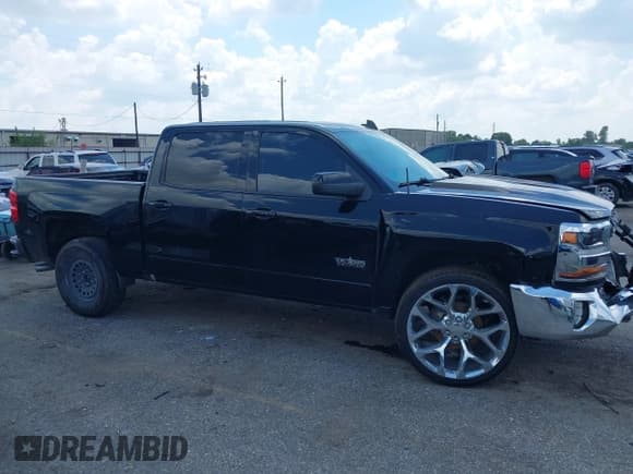 ✅ 2017 Chevrolet Silverado 1500 LT • VIN: 3GCPCREC2HG132164 • Лот: 43136721. Опубликован ранее на IAAI с пробегом 127 881 миль. Бесплатный доступ к архиву аукционных продаж из США и подробный отчёт об истории автомобиля на DreamBid. Изображение 14.