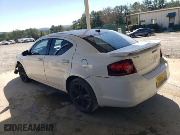 ✅ 2012 Dodge Avenger SE • VIN: 1C3CDZAG6CN329816 • Lot: 75938144. Listed on Copart with 186,698 mi. Free auction sales archive from the USA and detailed vehicle history report at DreamBid. Image 2.