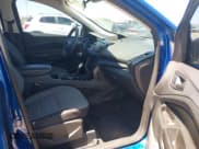 ✅ 2017 Ford Escape S • VIN: 1FMCU0F76HUC02234 • Lot: 42451594. Wystawiony na IAAI z przebiegiem 140 636 mil. Bezpłatny archiwum sprzedaży aukcyjnych z USA i szczegółowy raport historii pojazdu na DreamBid. Zdjęcie 5.