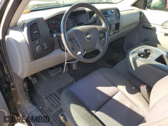 ✅ 2013 Chevrolet Silverado 1500 Work Truck • VIN: 1GCNCPEX0DZ233034 • Lot: 77428394. Listed on Copart with 110,819 mi. Free auction sales archive from the USA and detailed vehicle history report at DreamBid. Image 8.