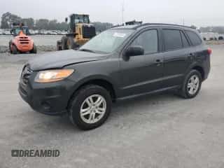 2010 Hyundai Santa Fe GLS z VIN 5NMSG3AB1AH408532, wystawiony jako Copart lot #72510044 z przebiegiem 156 781 mil mil oraz Szkoda całkowita • Salvage title. Historia ofert i sprzedaży dostępna na DreamBid. Obrazek 1.