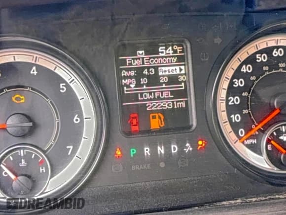 ✅ 2016 Ram 1500 Express • VIN: 1C6RR7FT3GS365429 • Lot: 96975695. Listed on Copart with 222,931 mi. Free auction sales archive from the USA and detailed vehicle history report at DreamBid. Image 8.