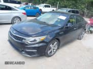 ✅ 2019 Kia Optima LX • VIN: 5XXGT4L32KG283554 • Лот: 42826298. Опубликован ранее на IAAI с пробегом 135 941 миль. Бесплатный доступ к архиву аукционных продаж из США и подробный отчёт об истории автомобиля на DreamBid. Изображение 2.